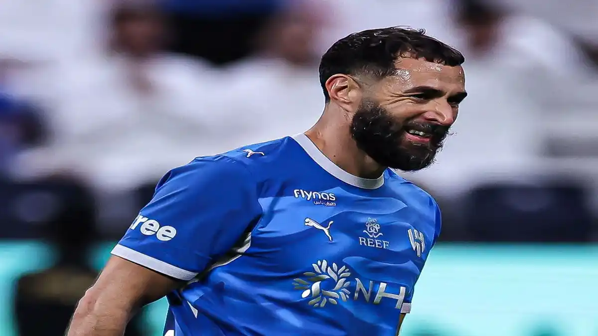 الهلال يدرس إنهاء مشوار كريم بنزيما