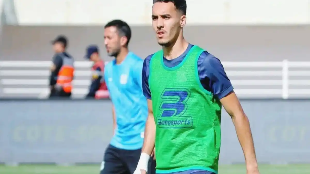 المغرب الفاسي يحسم صفقة منير الگوج