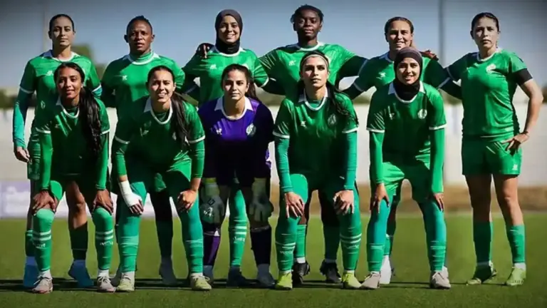 أعلن الرجاء الرياضي رحيل 15 لاعبة عن فريقه النسوي