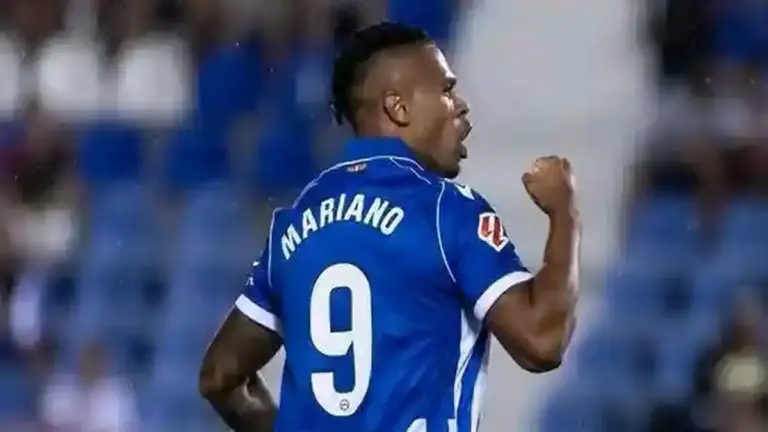 ماريانو دياز يخطف التعادل لألافيس أمام رايو فاييكانو