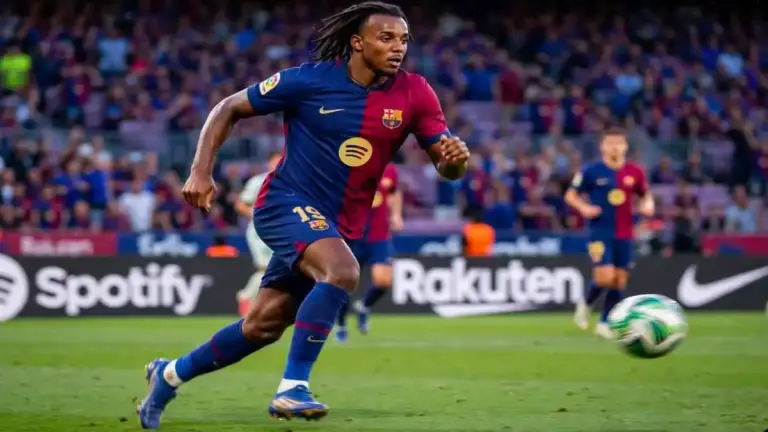 جول كوندي مدافع برشلونة